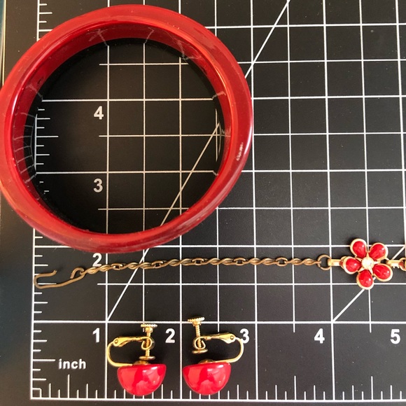 Vintage Red Flower Necklace & Retro Jewelry Lot - Picture 11 of 16